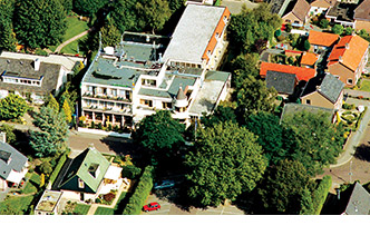 Luchtfoto van Fletcher Hotel-Restaurant Hellendoorn